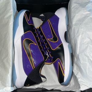 COPY - Kobe v protro  court purple/black